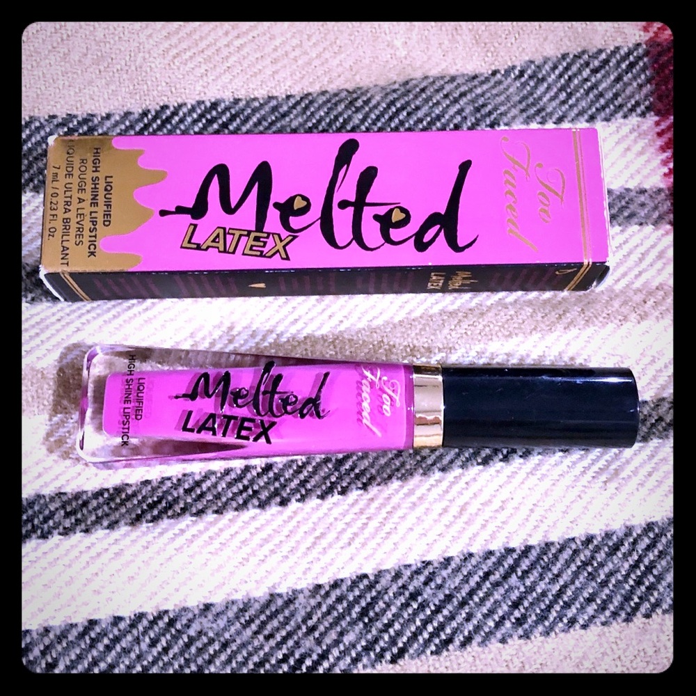 TOO FACED MELTED LATEX